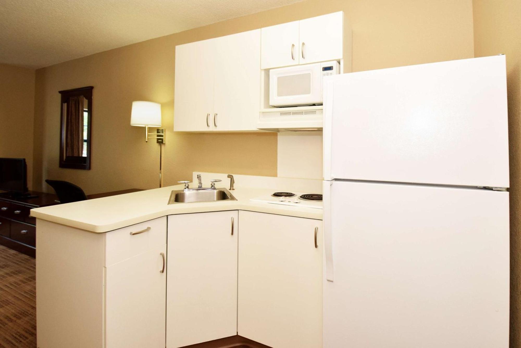 Extended America - Washington, Dc - - Landmark Hotel 2*